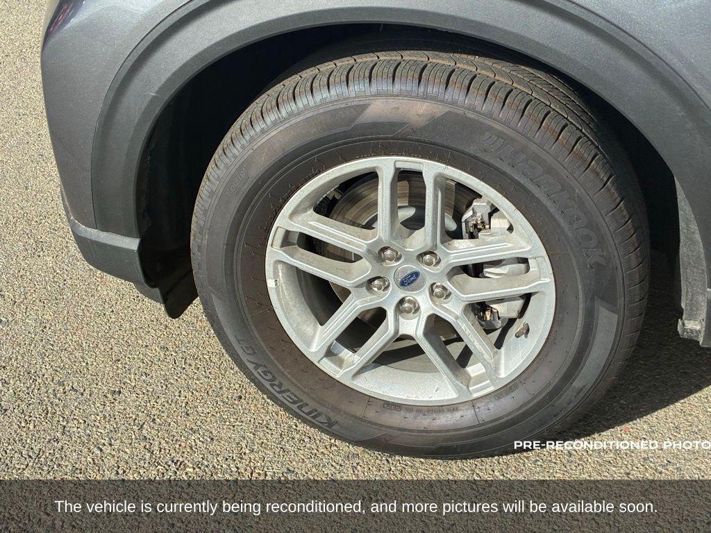 used 2025 Ford Explorer car, priced at $38,656