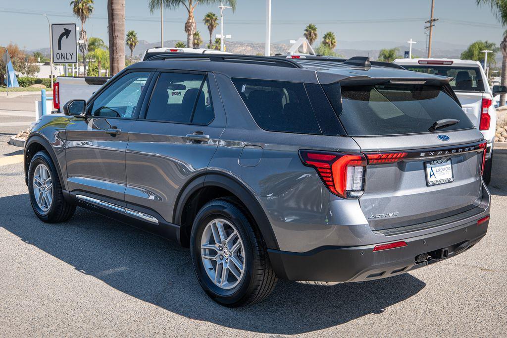 used 2025 Ford Explorer car, priced at $37,497