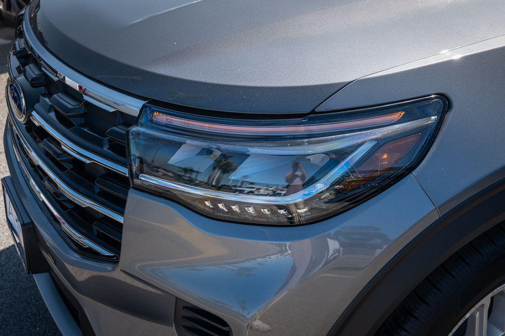 used 2025 Ford Explorer car, priced at $37,497