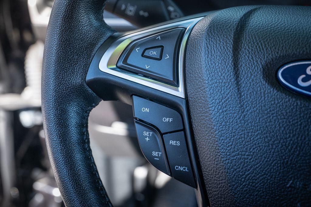 used 2022 Ford Edge car, priced at $24,497