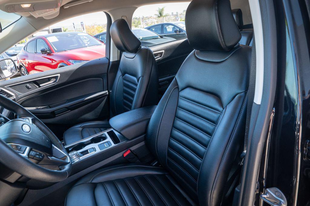 used 2022 Ford Edge car, priced at $24,497