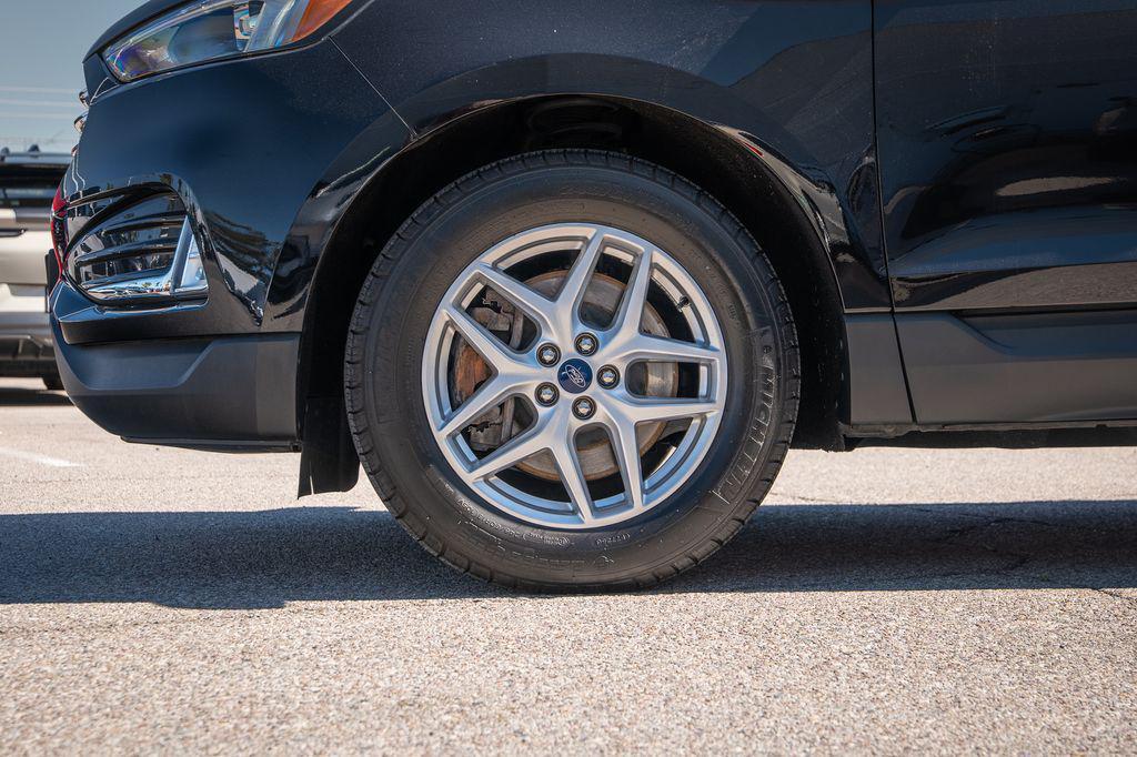 used 2022 Ford Edge car, priced at $24,497