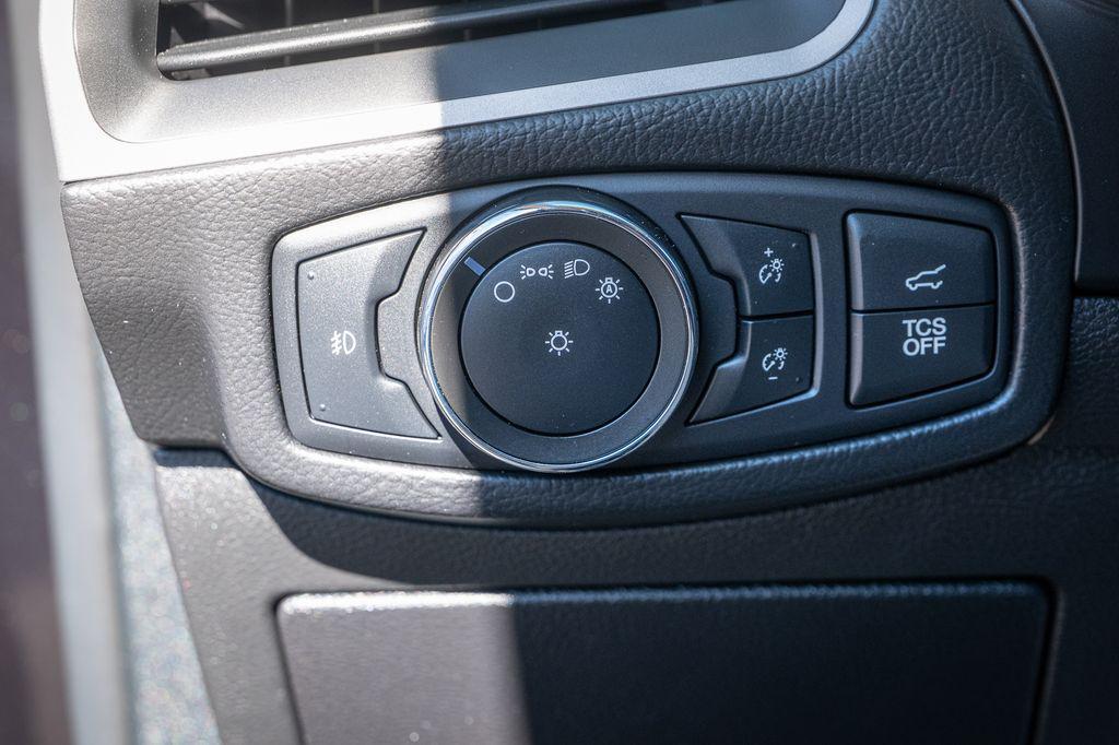 used 2022 Ford Edge car, priced at $24,497