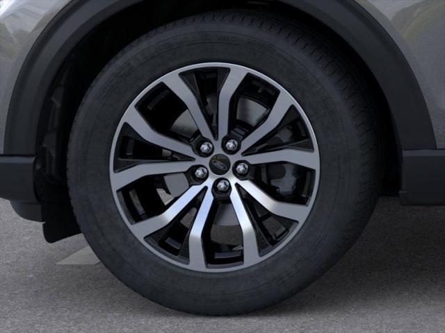 new 2025 Ford Explorer car, priced at $52,445