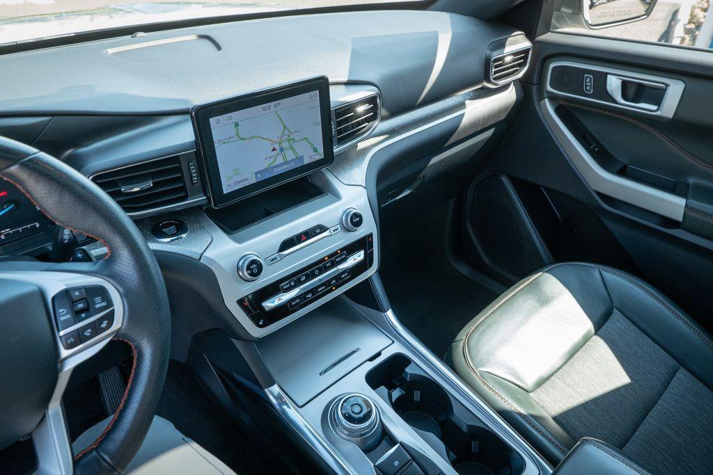 used 2022 Ford Explorer car, priced at $32,850