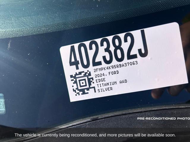 used 2024 Ford Edge car, priced at $24,977
