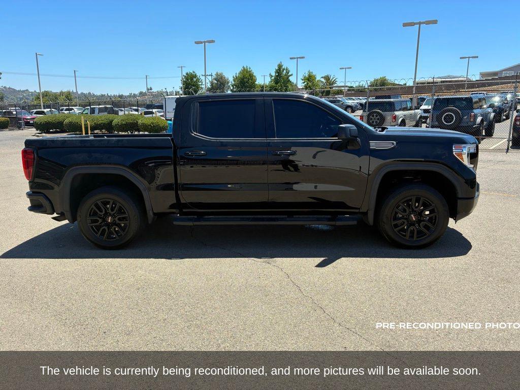 used 2022 GMC Sierra 1500 car, priced at $33,997