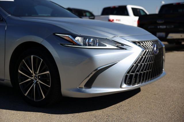 used 2022 Lexus ES 300h car, priced at $35,750