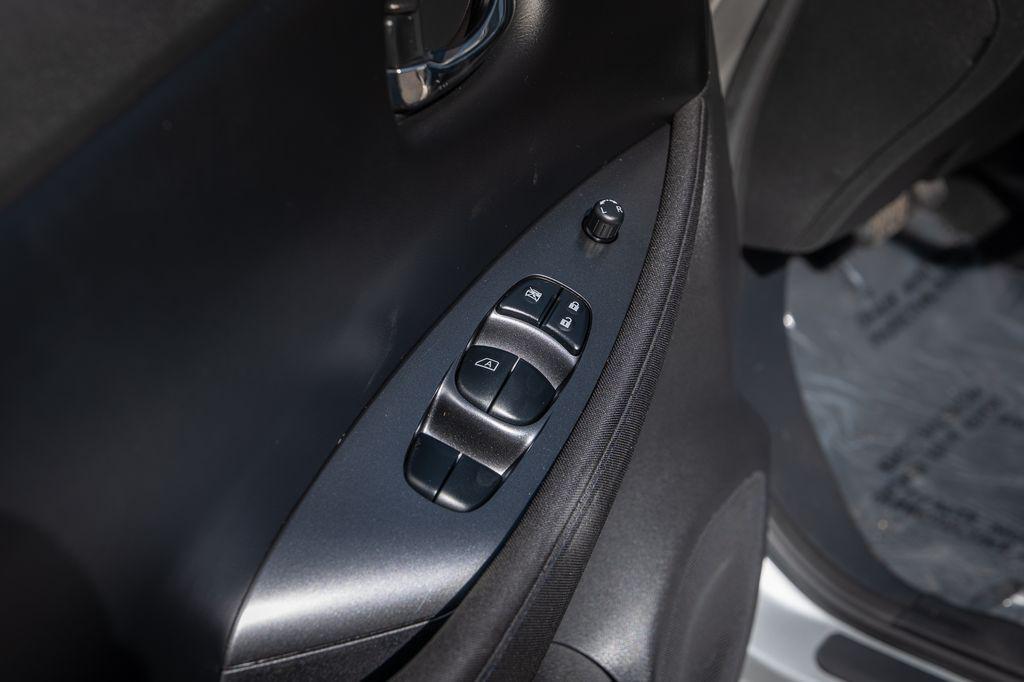 used 2022 Nissan Leaf car, priced at $13,997