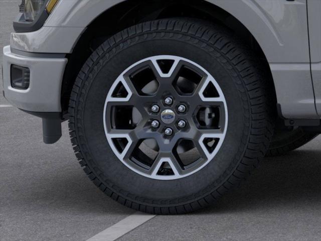 new 2024 Ford F-150 car, priced at $41,015