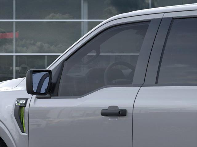 new 2024 Ford F-150 car, priced at $41,015