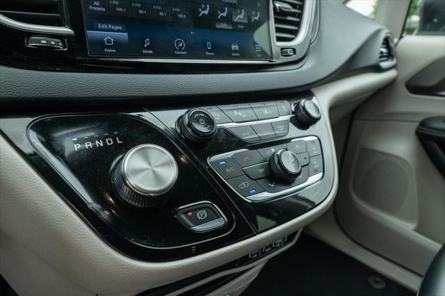used 2023 Chrysler Pacifica car, priced at $23,477