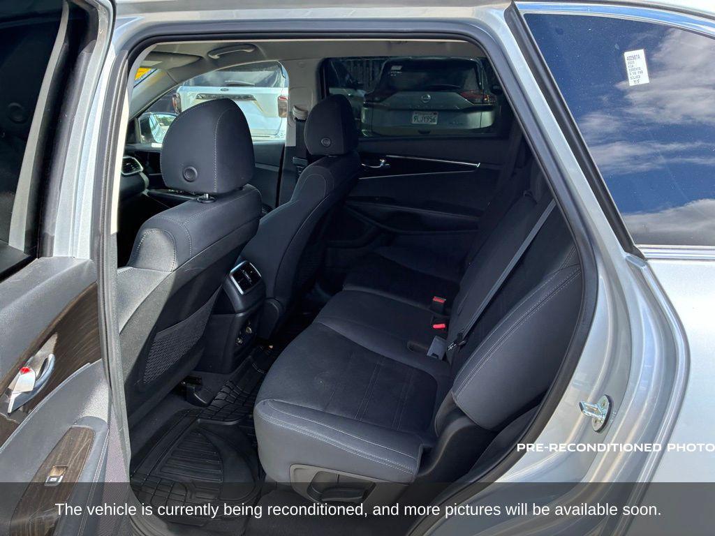 used 2020 Kia Sorento car, priced at $17,083