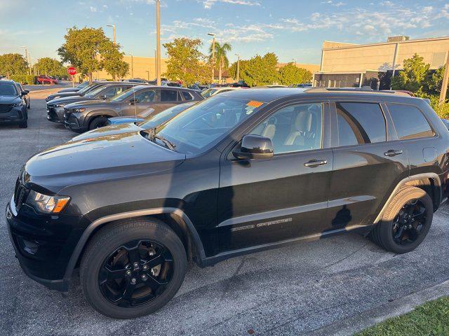 used 2020 Jeep Grand Cherokee car, priced at $21,101