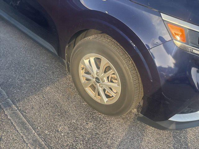 used 2023 Kia Carnival car, priced at $30,941