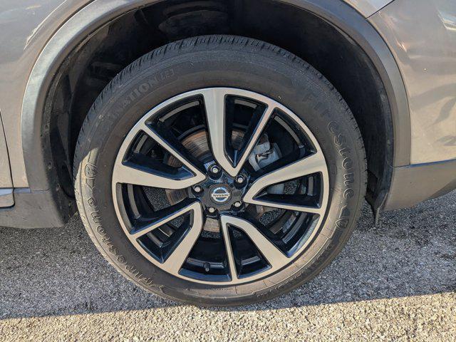used 2020 Nissan Rogue car, priced at $13,992