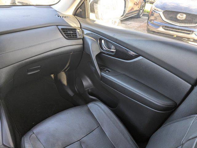 used 2020 Nissan Rogue car, priced at $13,992