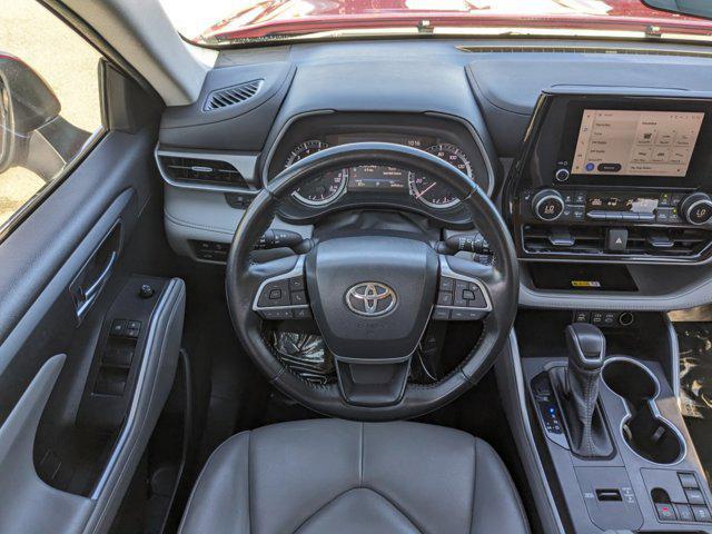 used 2023 Toyota Highlander car, priced at $29,791