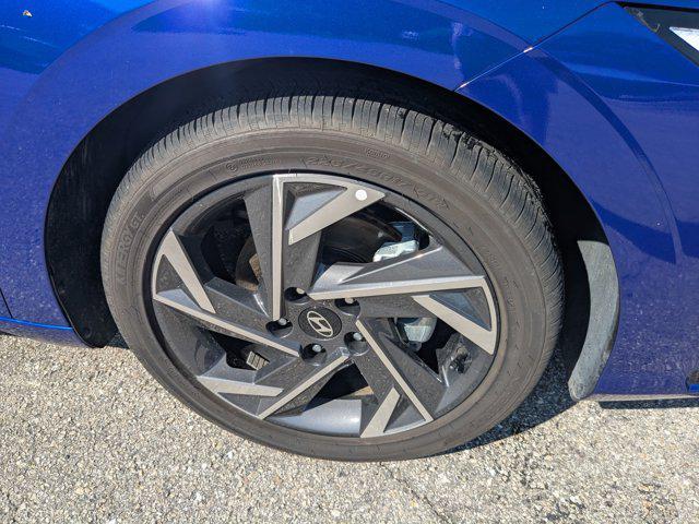 used 2025 Hyundai Elantra car, priced at $22,282