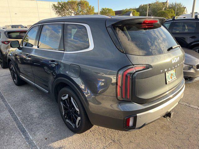 used 2023 Kia Telluride car, priced at $38,441