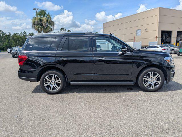 used 2024 Ford Expedition car, priced at $48,991