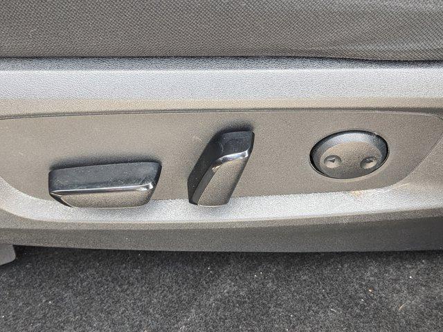 used 2022 Nissan Pathfinder car, priced at $24,992