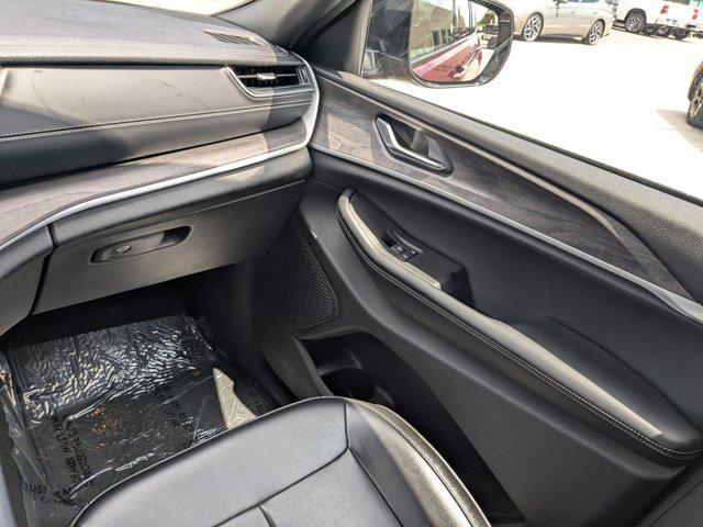 used 2024 Jeep Grand Cherokee car, priced at $28,995