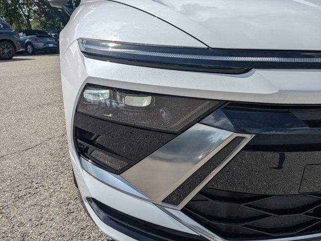 used 2024 Hyundai Sonata Hybrid car, priced at $25,101