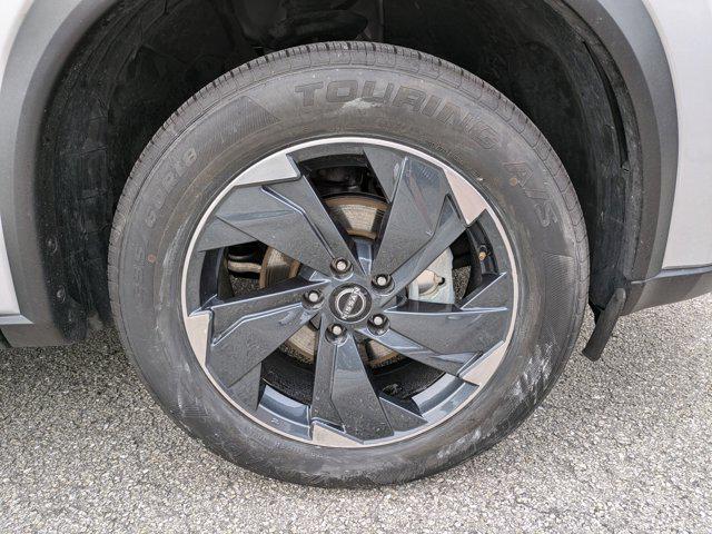 used 2024 Nissan Rogue car, priced at $18,293