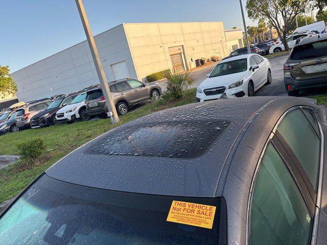 used 2020 Lexus ES 300h car, priced at $32,061