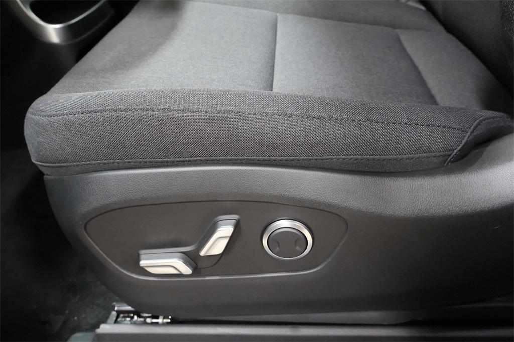new 2026 Hyundai IONIQ 9 car, priced at $60,829