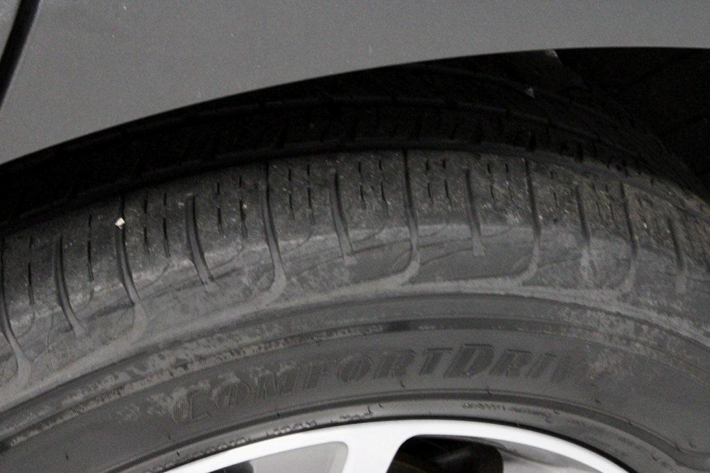 used 2020 Hyundai Santa Fe car, priced at $18,800