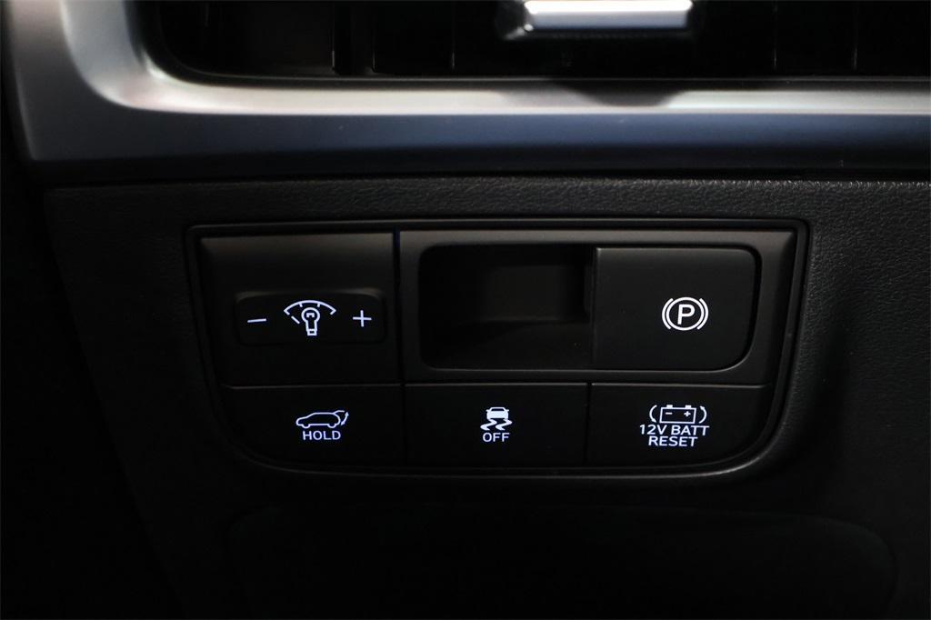 new 2025 Hyundai TUCSON Hybrid car, priced at $33,388