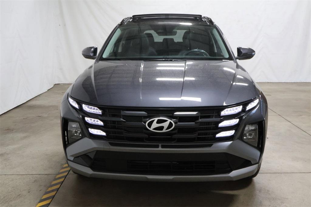 new 2025 Hyundai TUCSON Hybrid car, priced at $33,388