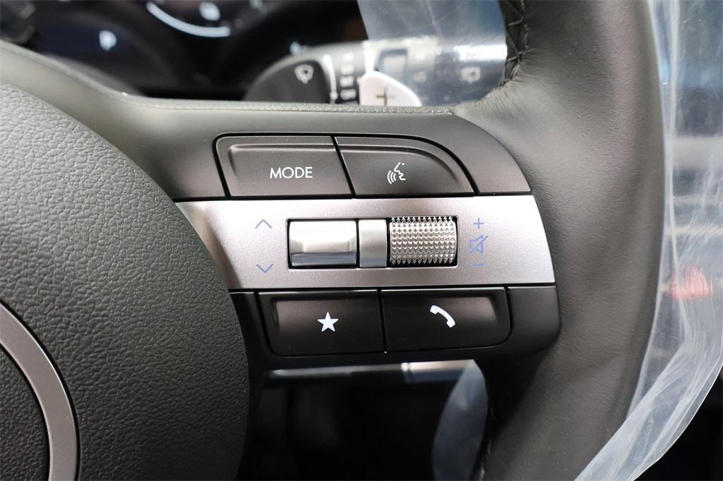 new 2025 Hyundai TUCSON Hybrid car, priced at $33,388