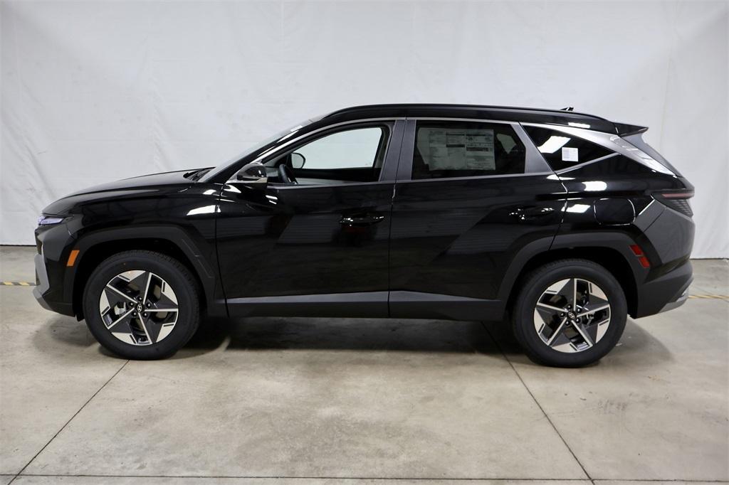 new 2025 Hyundai Tucson car, priced at $31,860