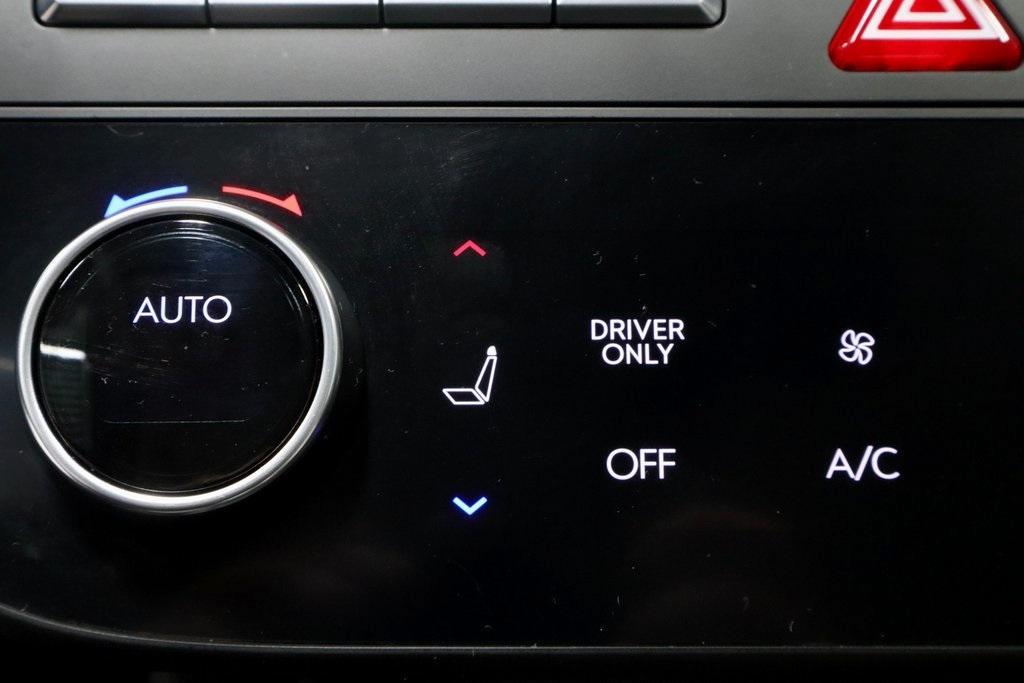 used 2024 Hyundai Sonata Hybrid car, priced at $32,164