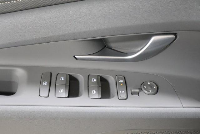 new 2025 Hyundai Elantra car, priced at $25,612