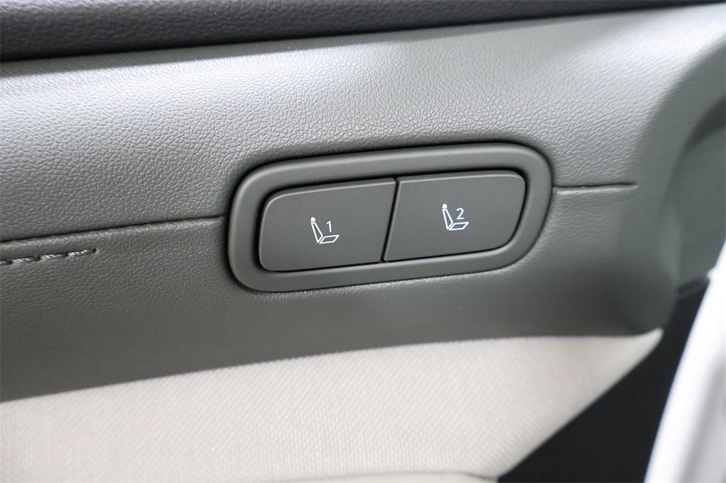 new 2025 Hyundai Tucson car, priced at $39,054