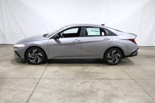 new 2025 Hyundai Elantra car, priced at $23,089
