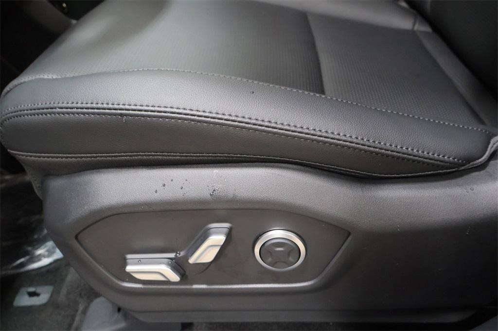 new 2026 Hyundai SANTA FE HEV car, priced at $47,756