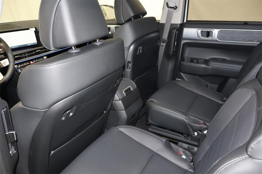 new 2026 Hyundai SANTA FE HEV car, priced at $47,756