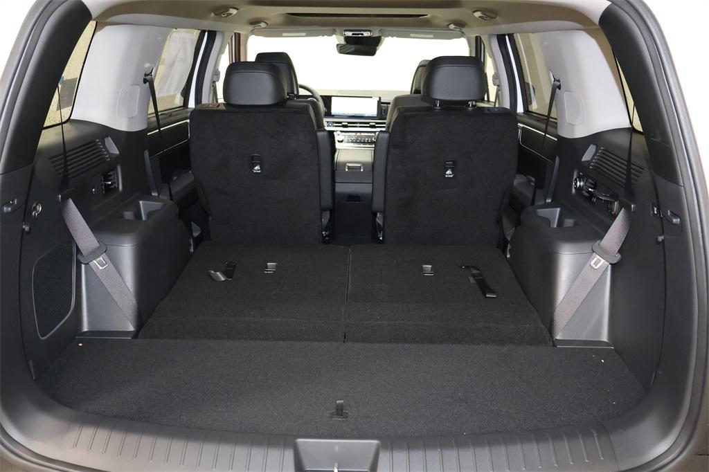 new 2026 Hyundai SANTA FE HEV car, priced at $47,756