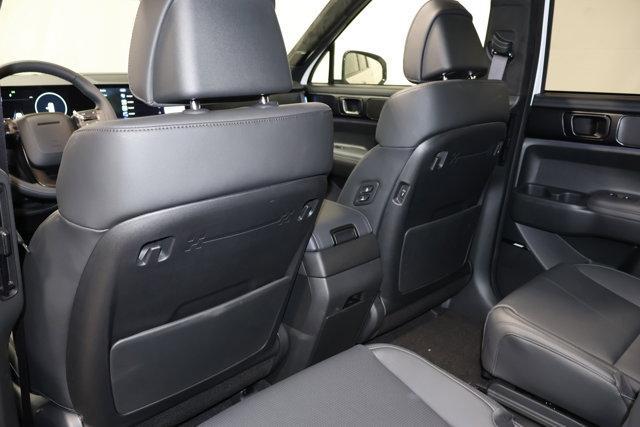 new 2025 Hyundai SANTA FE HEV car, priced at $49,360