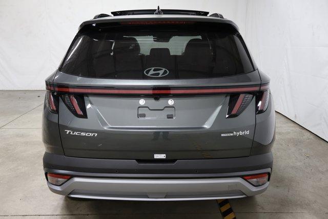 new 2026 Hyundai TUCSON Hybrid car, priced at $42,017
