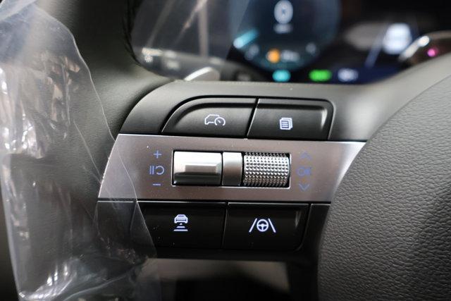 new 2026 Hyundai TUCSON Hybrid car, priced at $42,017