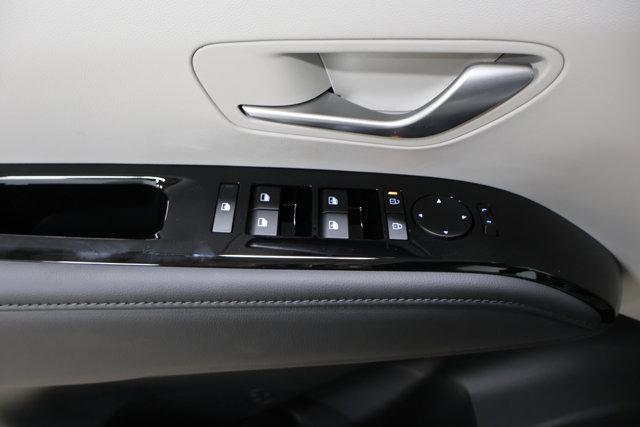 new 2026 Hyundai TUCSON Hybrid car, priced at $42,017