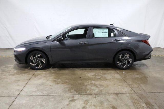 new 2025 Hyundai Elantra car, priced at $23,106