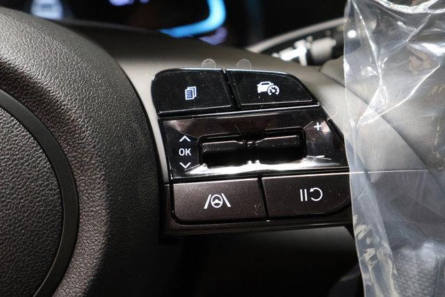 new 2025 Hyundai Elantra car, priced at $23,089