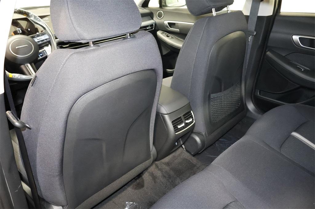 new 2025 Hyundai Sonata Hybrid car, priced at $30,548